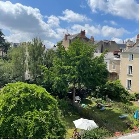 Grande Independante, Charme, Calme Sur Jardin, Centre, Acces Prive Par Escalier De L'immeuble, Sdb & Wc Prives, 10 Minutes Gare Et Palais Des Congres 아파트 낭트